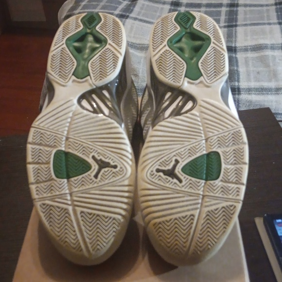 Jordan Melo M8 Advance "Metallic Silver Black" Mens SZ 10.5 EUC - Picture 9 of 9